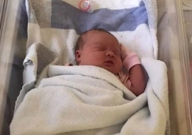 Sinh con nặng gần 5kg mà không cần thuốc giảm đau