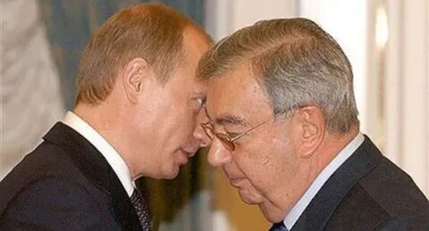 Sự nghiệp của ông Putin suýt tiêu tan trước khi trở thành Tổng thống Nga