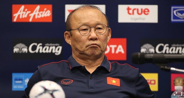 Trực tiếp: HLV Park Hang Seo họp báo trước khai màn bóng đá nam SEA Games 30