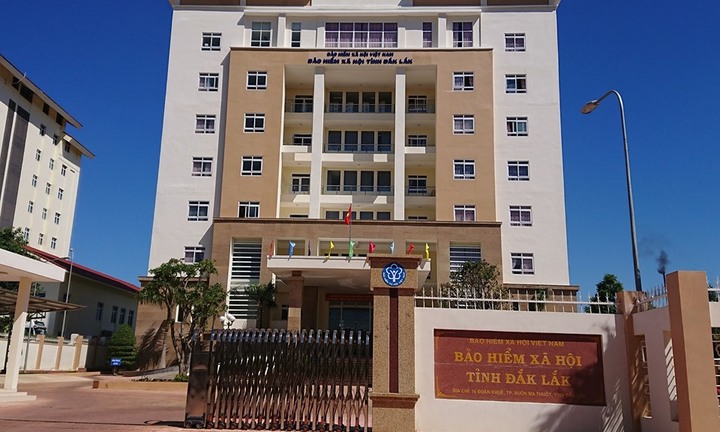 Người sống bị 'khai tử' trên hệ thống dữ liệu, Bảo hiểm xã hội Đắk Lắk nói gì?