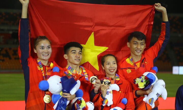 Trực tiếp SEA Games 30 ngày 7/12: U22 Việt Nam vào chung kết, Ánh Viên giành 2 HCV