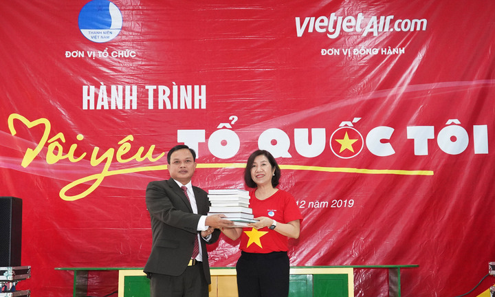 Vietjet tri ân bậc tiền nhân của đất nước