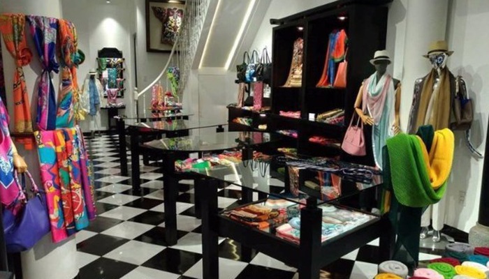 Bộ Công Thương muốn tăng mức phạt chống ‘bóc tem ngoại, dán mác Việt’