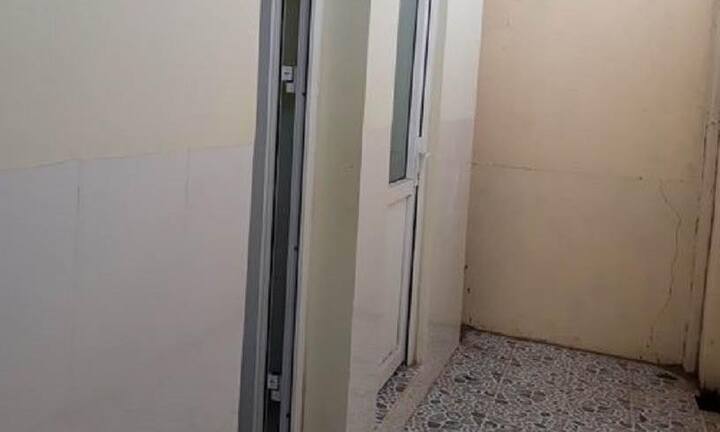 Nữ sinh lớp 9 bị dâm ô trong nhà vệ sinh: Khiển trách hai giáo viên