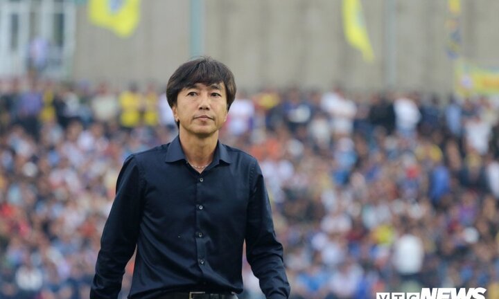 Rộ tin đồn HLV Miura lần thứ hai bị sa thải ở Việt Nam