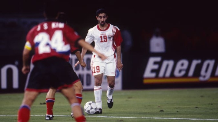 Khai mạc Asian Cup: Kỳ tích UAE, Úc phá 'lời nguyền'