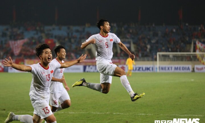 U23 Việt Nam vỡ òa hạnh phúc, cầu thủ Indonesia cay cú nhận cái kết đắng