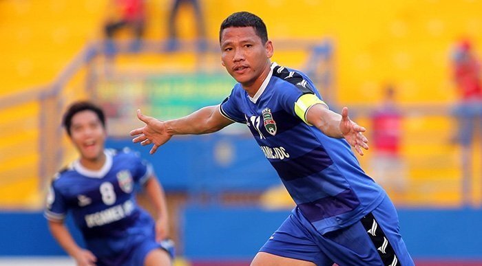 Anh Đức kiến tạo cho đối thủ, Becamex Bình Dương thua đau Hải Phòng