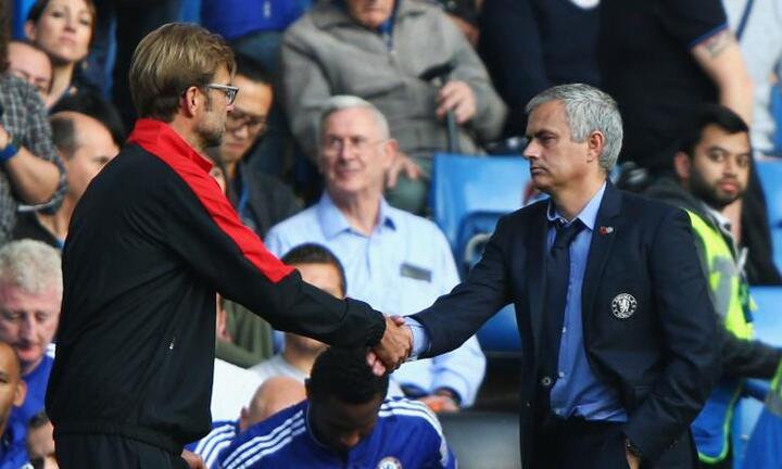 Trót đoán Liverpool 'hết cửa' đi tiếp, Mourinho trách Barca đá bóng như trẻ con