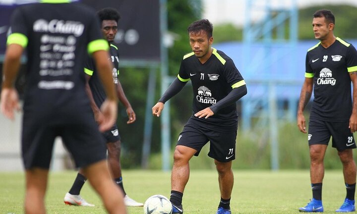 Cựu sao Thái Lan: 'Bầu Đức mới là cầu thủ số 1 ở HAGL'