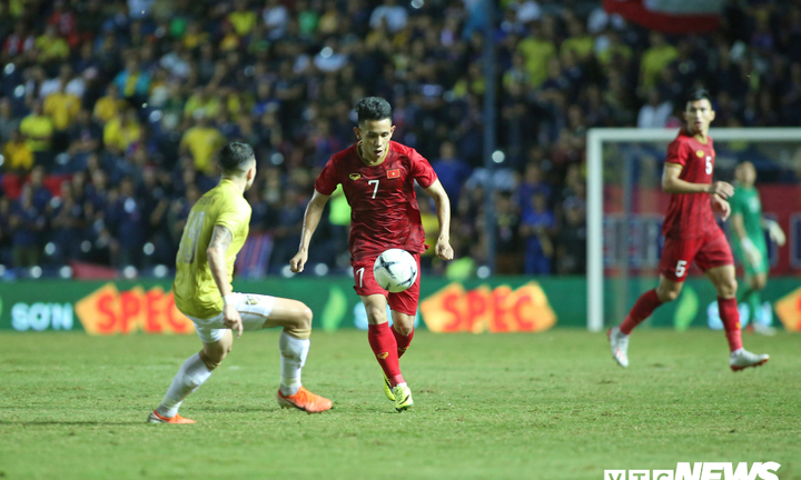 Bốc thăm vòng loại World Cup 2022: Tuyển Việt Nam chạm trán Thái Lan, Malaysia?