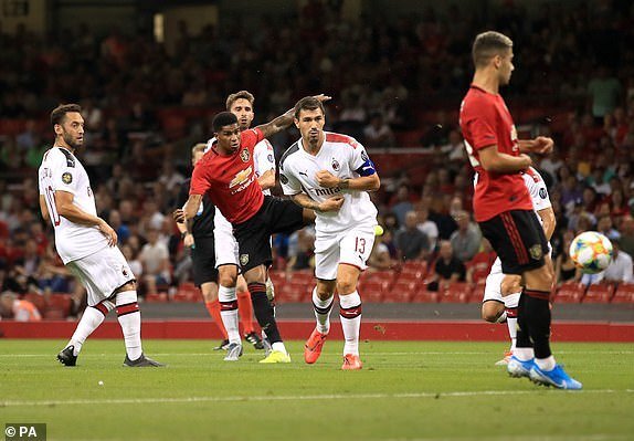 Con trai Paolo Maldini đá hỏng luân lưu, MU đánh bại AC Milan