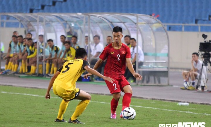 Hậu vệ U23 Việt Nam: HLV Park Hang Seo gọi nhiều cầu thủ để cạnh tranh công bằng