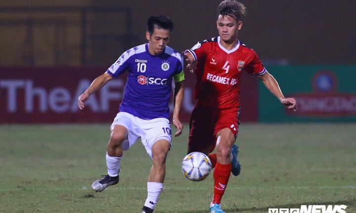 Văn Quyết: 'Về thành tích, bóng đá Việt Nam là số 1 Đông Nam Á hiện tại'