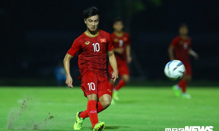 HLV Kitchee SC: U22 Việt Nam hay đến bất ngờ, Martin Lò có tương lai sáng