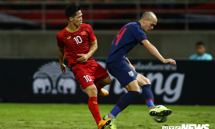 Báo Thái Lan: Công Phượng nguy hiểm, Quang Hải được nhiều đội J-League theo đuổi