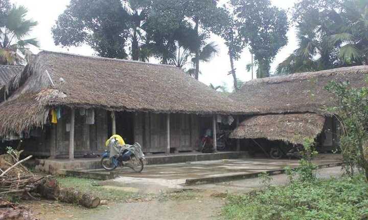 Rớt nước mắt chuyện con trai vượt rừng tìm vợ cho cha