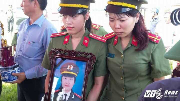 Ước nguyện cuối cùng của nữ chiến sỹ từ chối chữa ung thư để sinh con