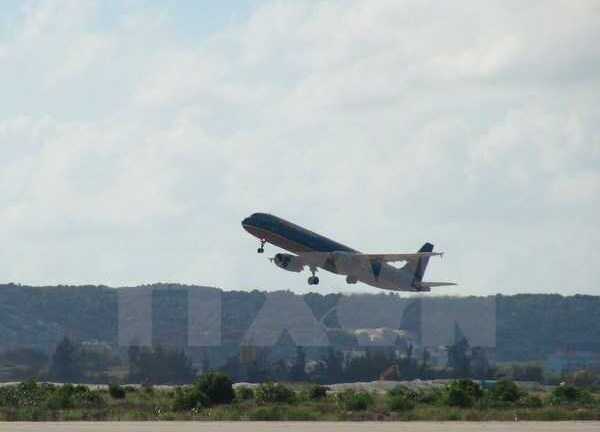 Người tát nữ tiếp viên hàng không vì chiếc điện thoại bị cấm bay 6 tháng