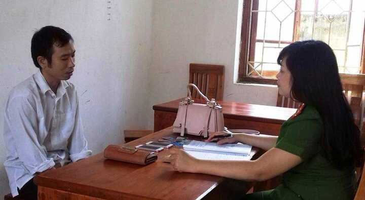 Bắt nam giáo viên tiểu học gây ra hàng loạt vụ cướp giật