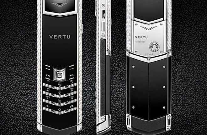 Những chiếc điện thoại Vertu đắt nhất Việt Nam