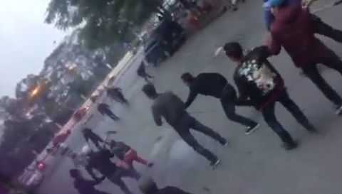 Điều tra hai nhóm thanh niên truy sát nhau trên phố Hà Nội