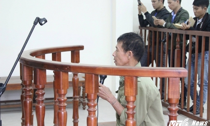 Bản án cho tài xế xích lô chở tôn cứa cổ cháu bé: Gia đình nạn nhân nói gì?