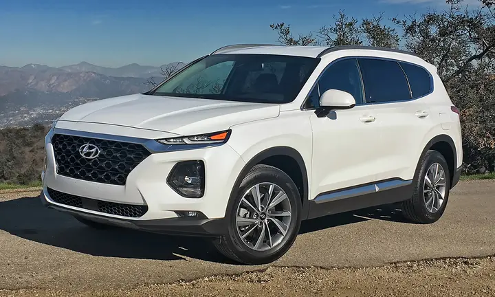 Điểm danh các mẫu ô tô đang sử dụng động cơ Theta II tai tiếng tại Việt Nam