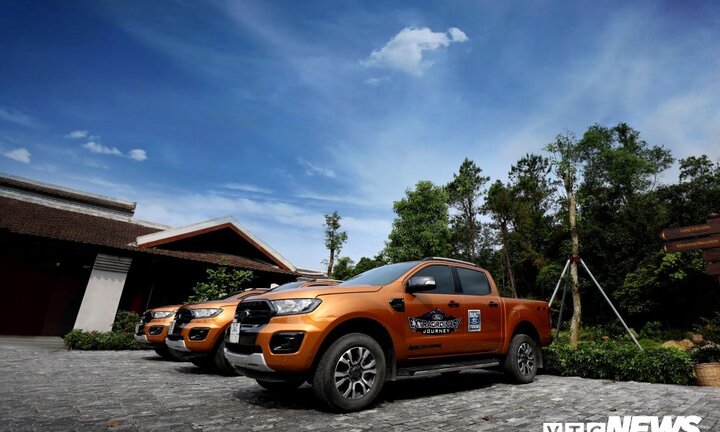 Doanh số bán xe của Ford tăng mạnh