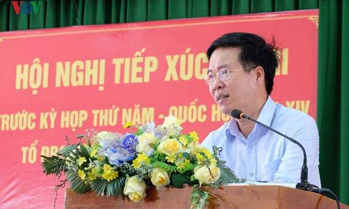 Đấu tranh chống tiêu cực tham nhũng là không có vùng cấm, bất kể là ai