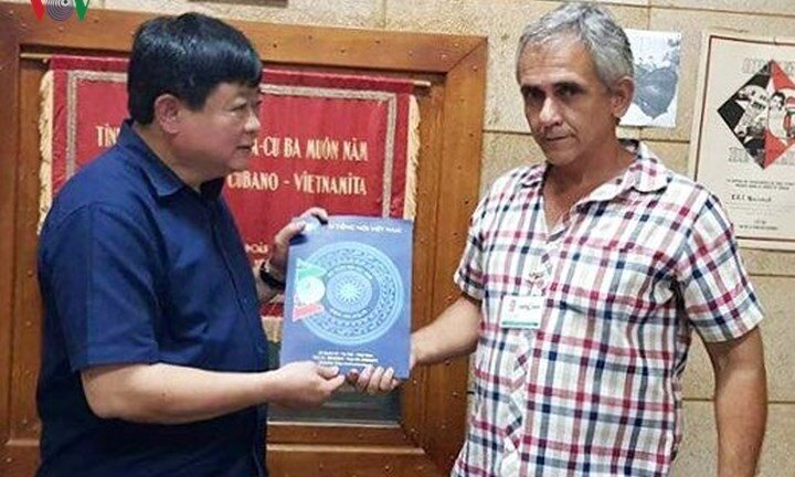 Thăm nơi 'không tiếc máu xương' đưa Tiếng nói Việt Nam tới Mỹ ​