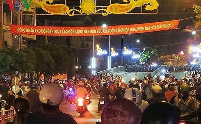 GS Hoàng Chí Bảo: Kẻ xấu đã 'kinh doanh' ngay trên lòng yêu nước của người dân