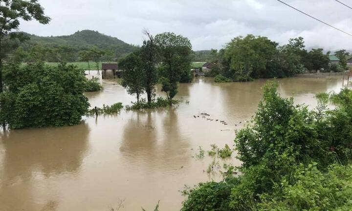 Mưa lũ ở Bắc Bộ - Bắc Trung Bộ: 8 người chết và mất tích, hàng chục ngôi nhà bị sập
