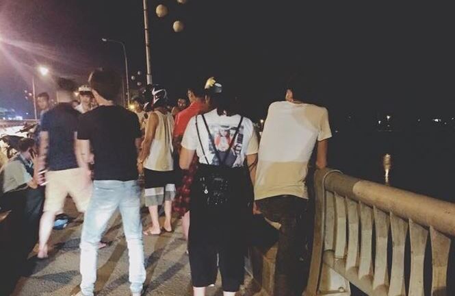 Cãi nhau với chồng, vợ gieo mình xuống sông Đà tự tử