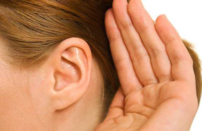 Bốn dấu hiệu cho thấy bạn có thể bị lãng tai, cần đi khám ngay
