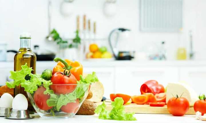 Bị ngộ độc thực phẩm, hãy làm ngay những cách này