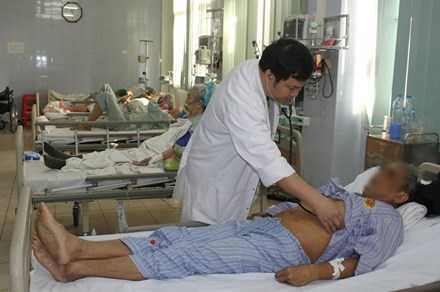 Vì sao bệnh nhân đột quỵ, rối loạn tim mạch ồ ạt nhập viện?