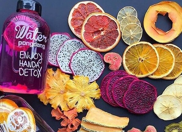 Trào lưu giảm cân mới: Detox bằng trà hoa quả sấy khô