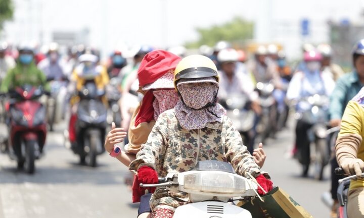 Bắc Bộ hứng nắng nóng gay gắt trở lại