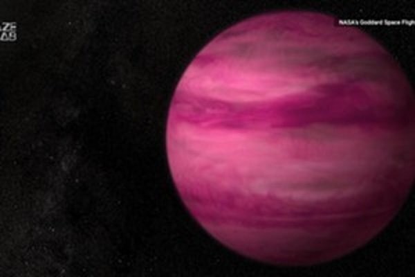 Chiêm ngưỡng hành tinh màu hồng như viên kẹo khổng lồ