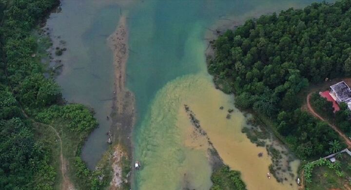 Hồ Đầm Bài 'hội tụ' bao nhiêu nguồn thải ô nhiễm?