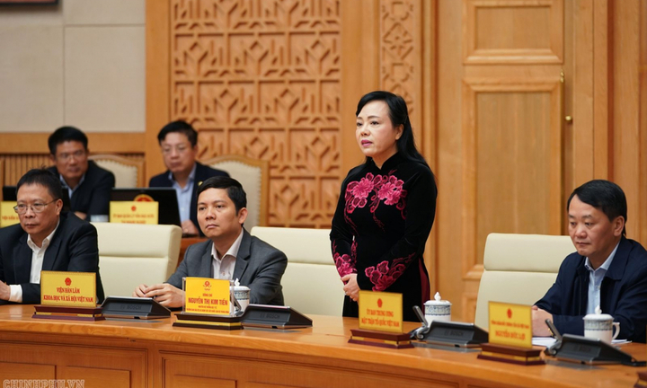 Nguyên Bộ trưởng Nguyễn Thị Kim Tiến xúc động: 'Hôm nay là ngày đáng nhớ trong cuộc đời'