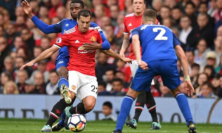 Rooney tuyệt vọng, MU thắng hủy diệt Everton