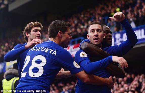 Eden Hazard tỏa sáng, Chelsea ngược dòng đánh bại Newcastle