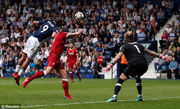 Salah ghi bàn, Liverpool vẫn mất điểm trước đội bóng bét bảng