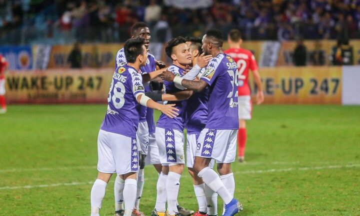 Văn Quyết, Hùng Dũng lập công, Hà Nội FC đè bẹp Than Quảng Ninh 5-0