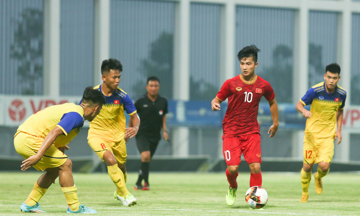 U23 Việt Nam đánh bại đàn em trong 'trận đấu đặc biệt' của HLV Park Hang Seo