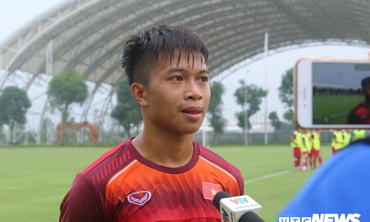 'HLV Troussier đòi hỏi cao, muốn U19 Việt Nam đá kiểm soát bóng'