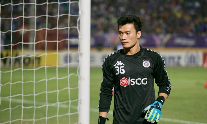 Cầu thủ ghi bàn vào lưới Bùi Tiến Dũng: 'Tôi thấy Hà Nội FC thay thủ môn nên dứt điểm'