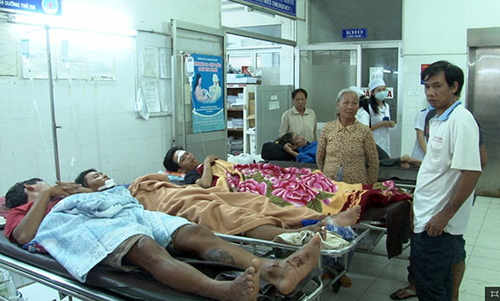 Sập lò gạch, 6 công nhân bị vùi